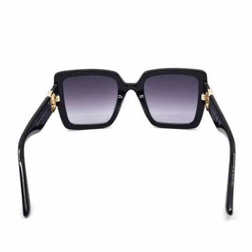 Guess női napszemüveg GU00103/S-01B