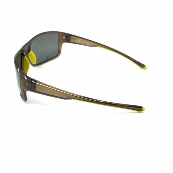 INVU polarizált férfi napszemüveg A2006 B