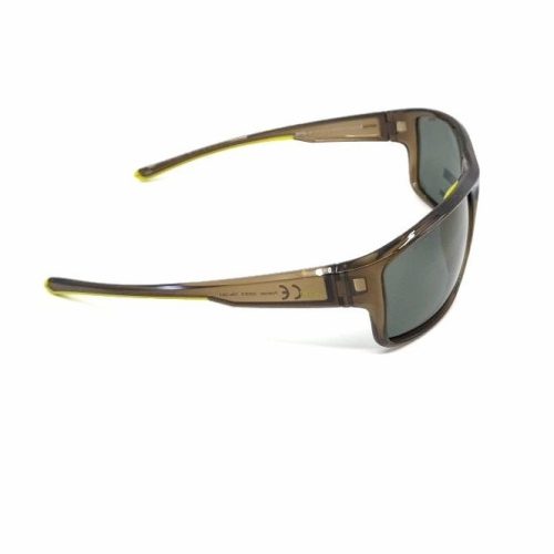 INVU polarizált férfi napszemüveg A2006 B