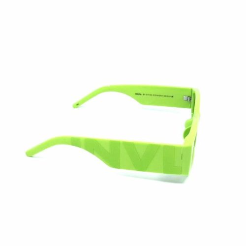 INVU polarizált férfi napszemüveg B2313 D